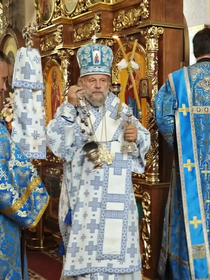 Епископ Ялтинский Нестор возглавил Божественную Литургию в день чествования иконы Божией Матери 